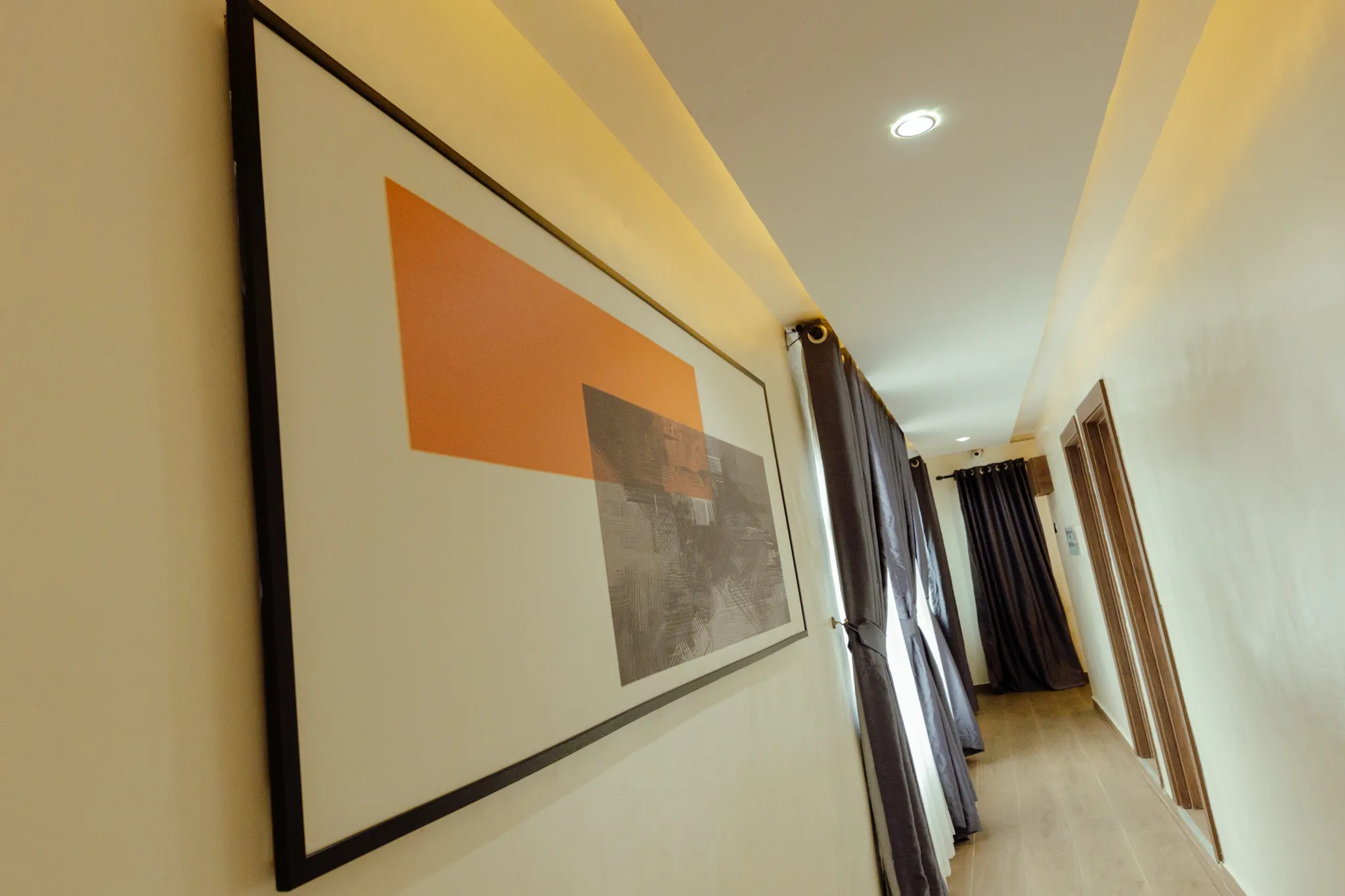 Dimple 44 premium king suite