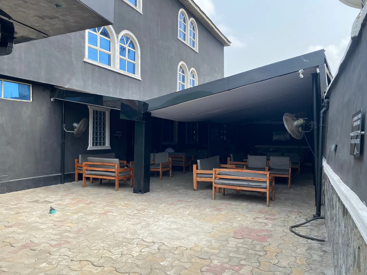 Dimple 44 outdoor courtyard and seating area